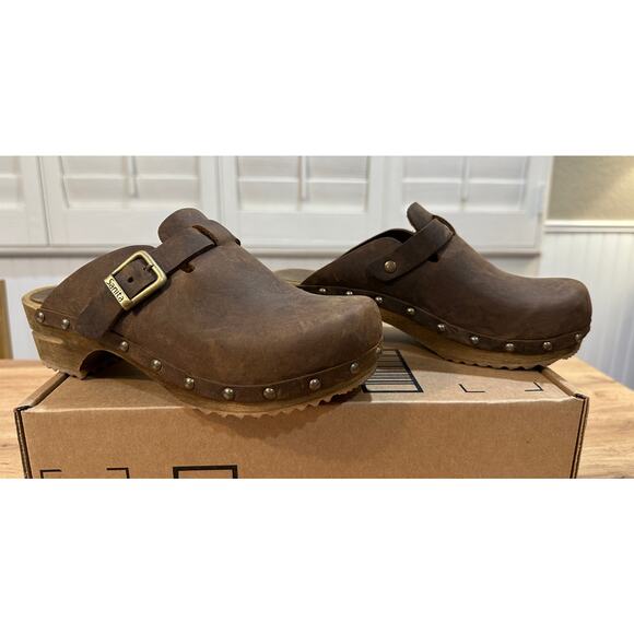 Sanita Women's Clogs Brown Leather Upper Wood Sole Size 37 EU 6.5 US NWOT - Picture 2 of 11